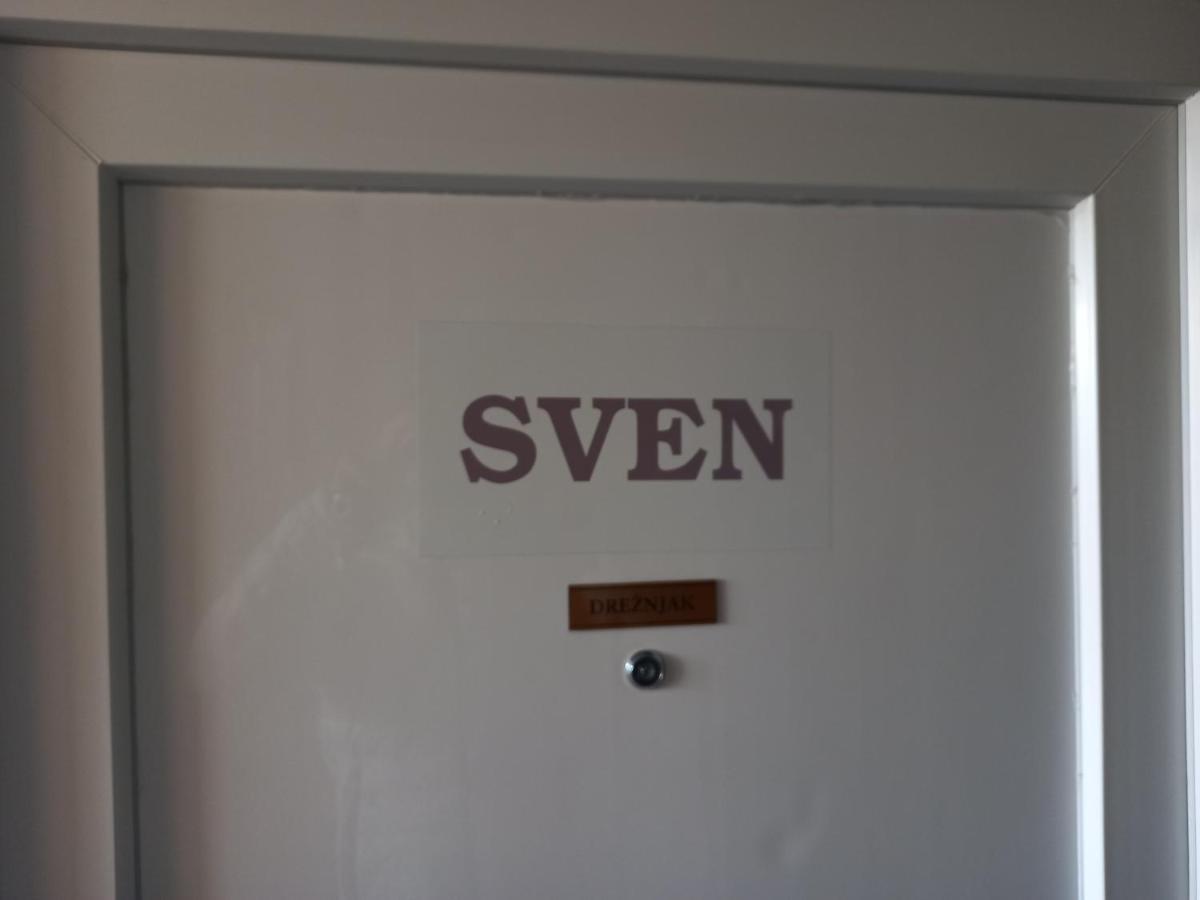 Apartment Sven Vinkovci Exterior photo